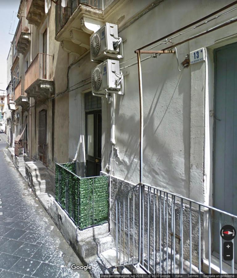A Casa Dello Chef Apartment คาตาเนีย ภายนอก รูปภาพ