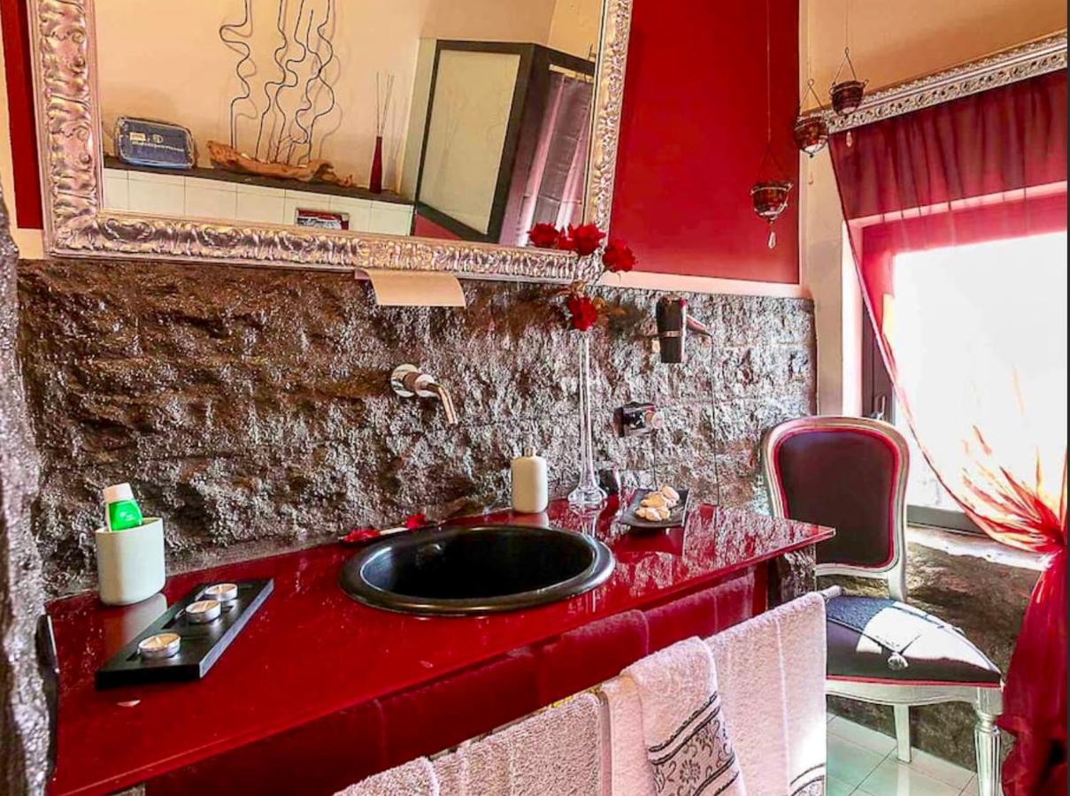 A Casa Dello Chef Apartment คาตาเนีย ภายนอก รูปภาพ